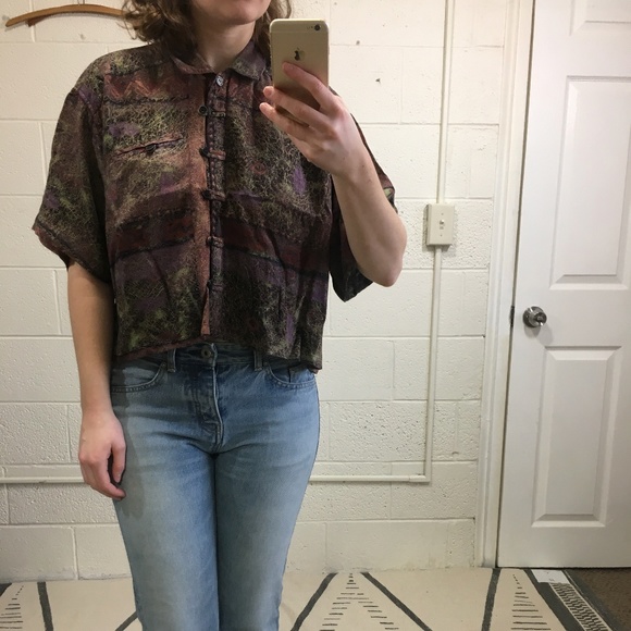 Vintage 80's Chinese-inspired Crop Top - Picture 4 of 8